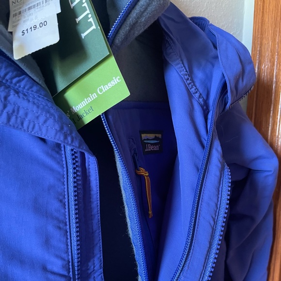 L.L Bean kinds 3-in-1 Jacket - Picture 4 of 9